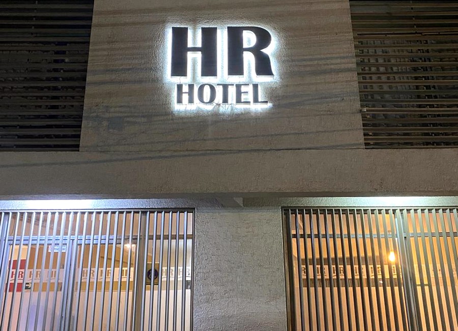 Logo HR iluminado